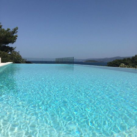 Holiday Hvar Lux Басина Экстерьер фото