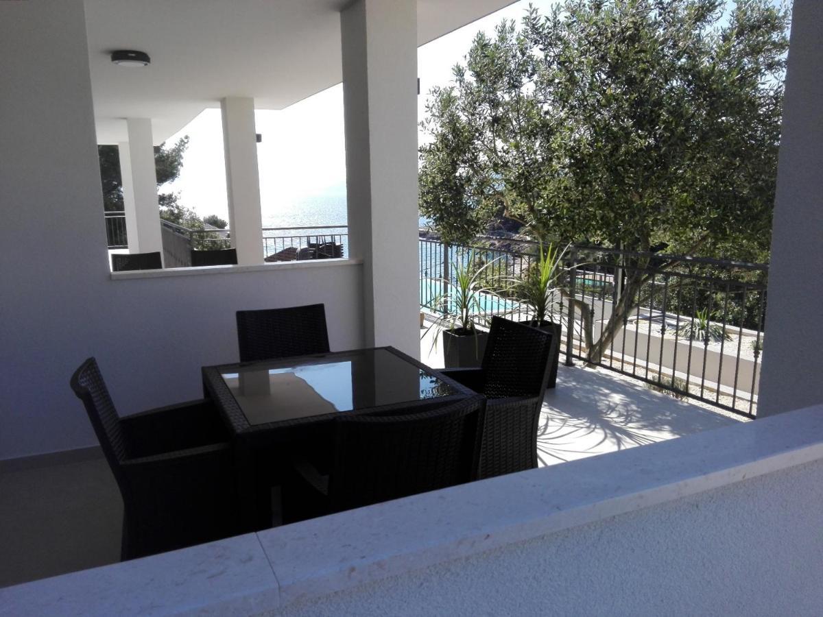 Holiday Hvar Lux Басина Экстерьер фото