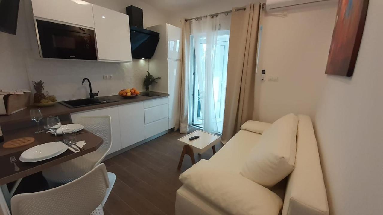 Holiday Hvar Lux Басина Экстерьер фото