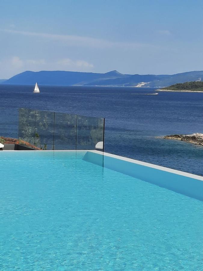 Holiday Hvar Lux Басина Экстерьер фото