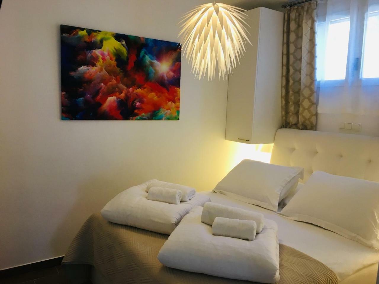 Holiday Hvar Lux Басина Экстерьер фото